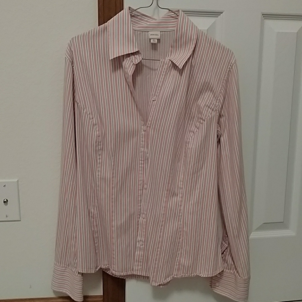 Merona button down shirt